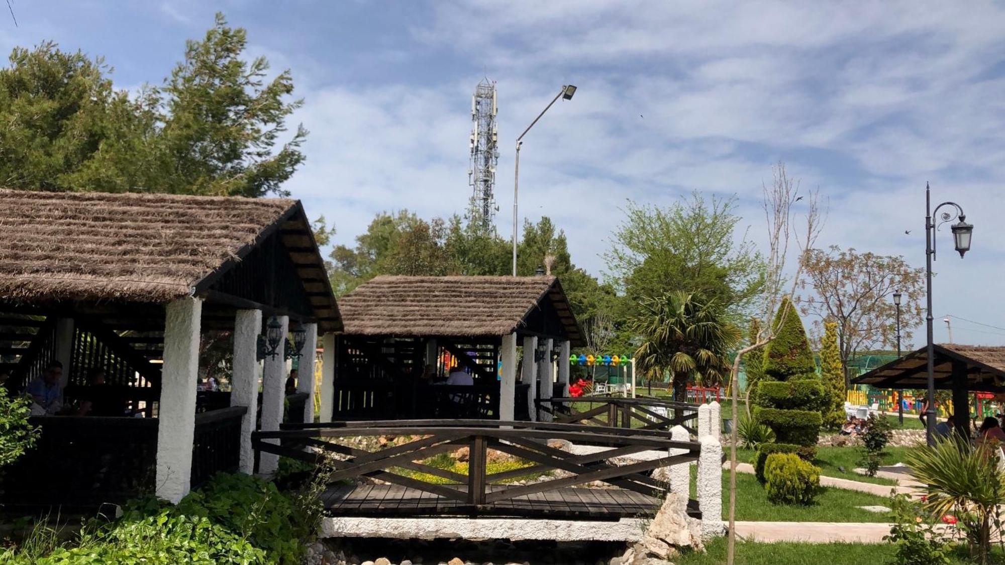 Agroturizem Eldi Hotel Fier Exterior photo